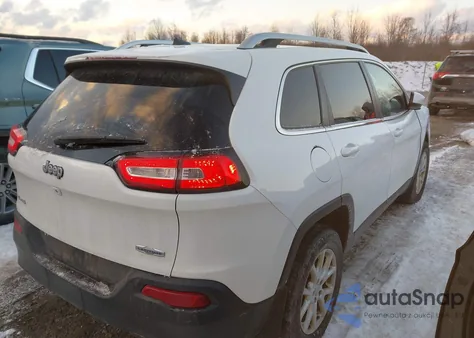 2017 Jeep Cherokee Latitude 4X4 from USA, damaged, VIN 1C4PJMCS4HW649583